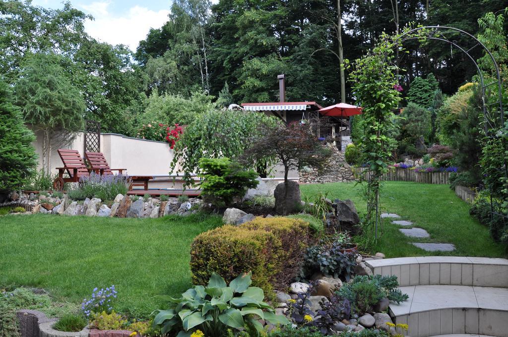 Apartman Bila Hora - Roudna Plzeň Exteriör bild