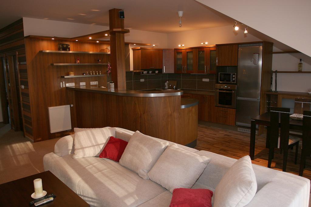 Apartman Bila Hora - Roudna Plzeň Exteriör bild